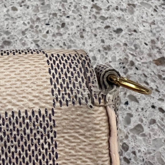 SOLD 🎉Louis Vuitton Felicie Pochette - Picture 5 of 11